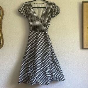 Vintage gingham tie dress